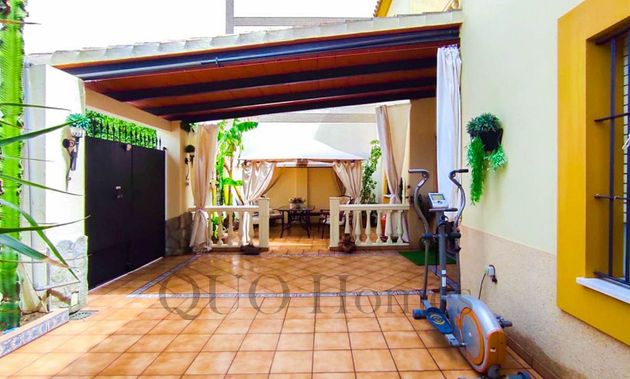 Foto 2 de Casa adossada en venda a Este-Delicias de 4 habitacions amb terrassa i garatge