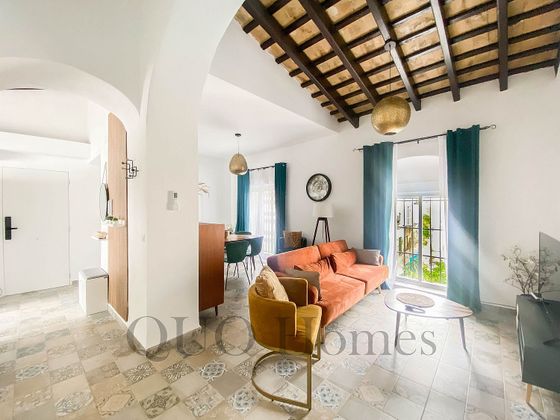Foto 2 de Pis en venda a Centro - Jerez de la Frontera de 3 habitacions amb terrassa i balcó