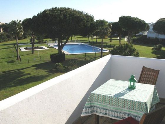 Foto 1 de Àtic en venda a calle Marco Aurelio de 2 habitacions amb terrassa i piscina