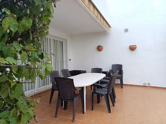 Foto 2 de Piso en venta en calle Marco Aurelio de 2 habitaciones con terraza y piscina