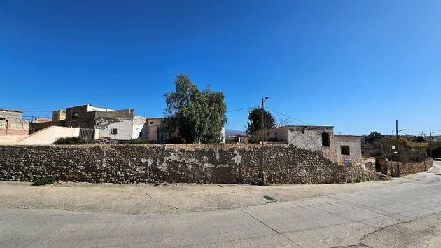 Foto 2 de Casa rural en venta en Huércal de Almería de 4 habitaciones con piscina y jardín