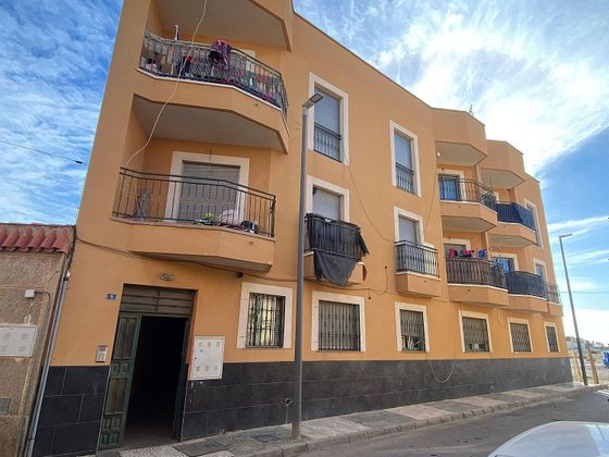 Foto 1 de Venta de piso en Mojonera (La) de 2 habitaciones con terraza y balcón