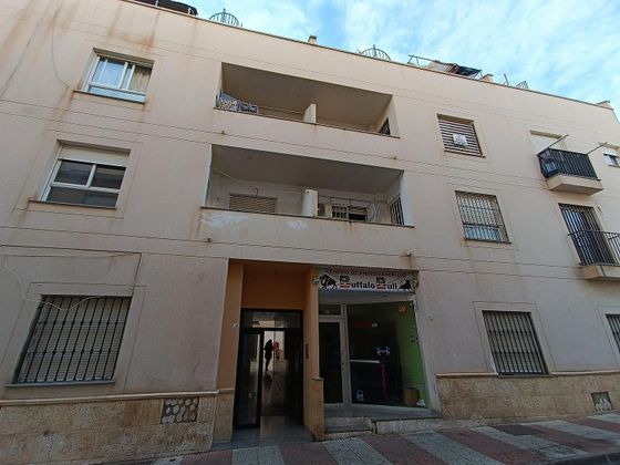 Foto 1 de Pis en venda a Roquetas Centro de 2 habitacions amb terrassa i balcó