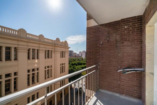 Foto 2 de Piso en venta en calle Padre Santaella de 3 habitaciones con terraza y garaje
