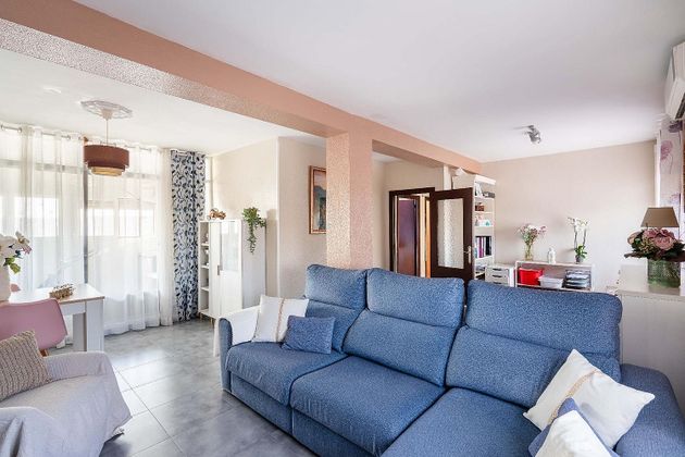 Foto 1 de Venta de piso en Esperanza - Quemadero de 3 habitaciones con terraza y aire acondicionado