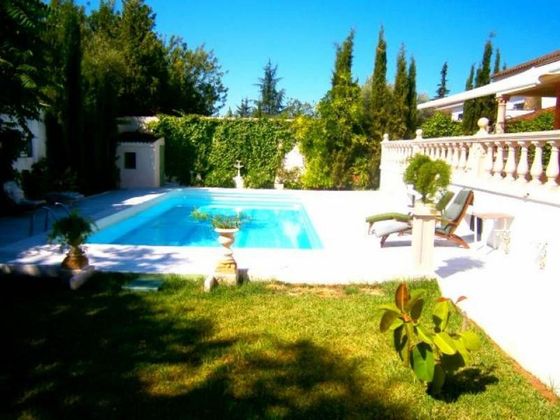 Foto 2 de Chalet en venta en El Brillante -El Naranjo - El Tablero de 12 habitaciones con terraza y piscina