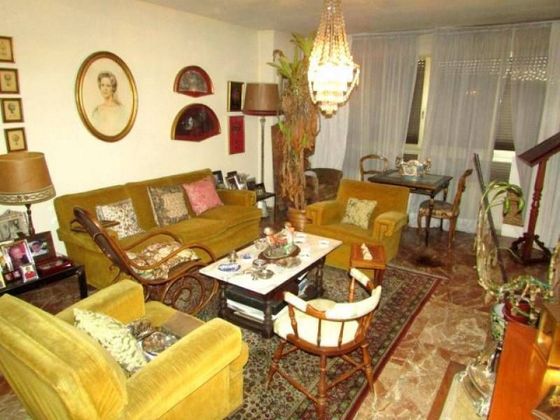 Foto 2 de Pis en venda a Ollerías - San Cayetano de 3 habitacions amb terrassa i aire acondicionat