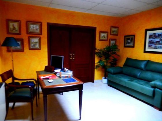 Foto 2 de Oficina en lloguer a Casco Histórico  - Ribera - San Basilio amb aire acondicionat i calefacció