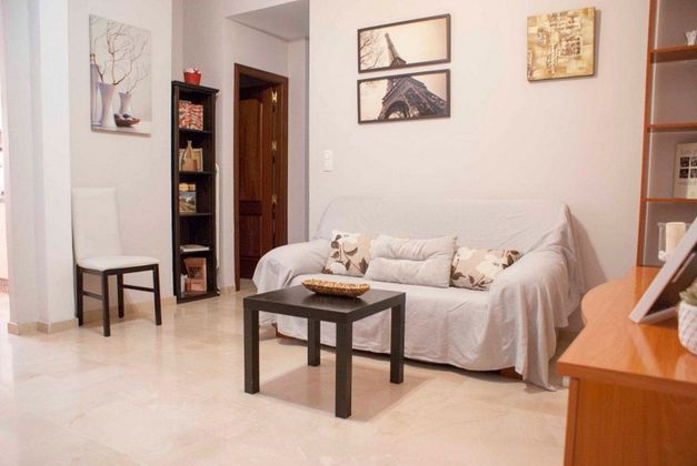 Foto 2 de Pis en venda a Casco Histórico  - Ribera - San Basilio de 2 habitacions amb terrassa i aire acondicionat