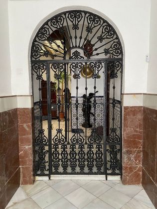 Foto 2 de Casa en venda a Casco Histórico  - Ribera - San Basilio de 8 habitacions amb terrassa i balcó