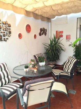 Foto 1 de Casa en venda a Guadalcázar de 3 habitacions amb piscina i garatge