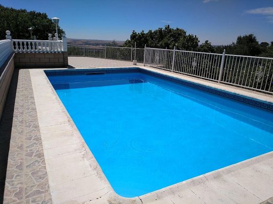 Foto 1 de Casa rural en venda a Almodóvar del Río de 3 habitacions amb piscina