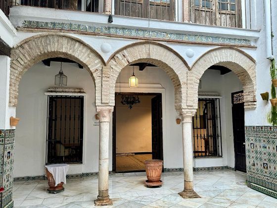 Foto 2 de Venta de casa en Casco Histórico  - Ribera - San Basilio de 6 habitaciones con terraza