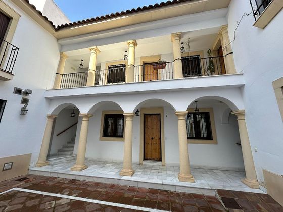 Foto 1 de Alquiler de casa en Sta. Marina - San Andrés - San Pablo - San Lorenzo de 3 habitaciones con garaje y aire acondicionado