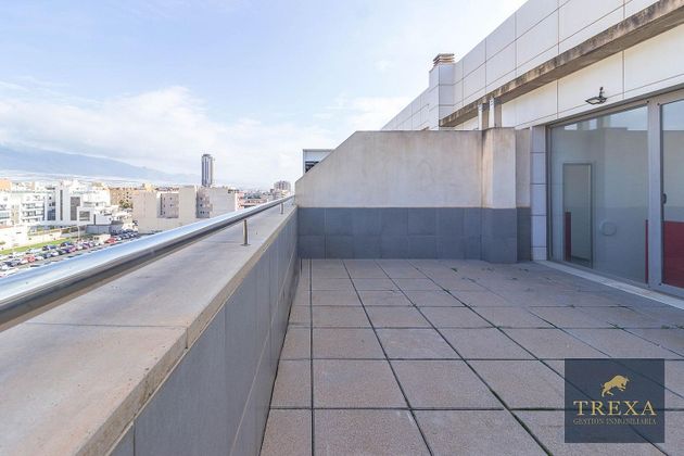 Foto 1 de Venta de ático en Pabellón - Estación - El Corte Inglés de 2 habitaciones con terraza y garaje