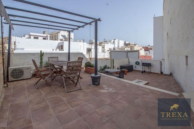 Foto 1 de Casa en venta en Plaza de Toros - Santa Rita de 2 habitaciones con terraza y aire acondicionado