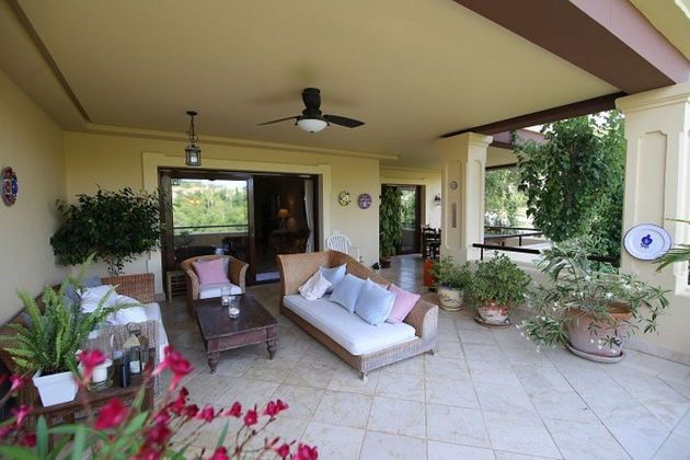 Foto 1 de Piso en alquiler en Sotogrande Alto de 3 habitaciones con terraza y piscina