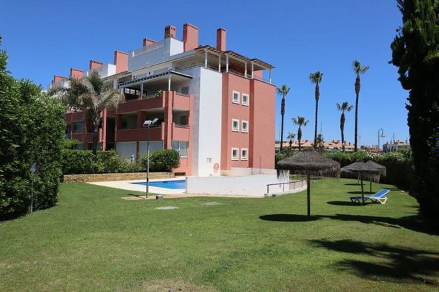 Foto 1 de Pis en lloguer a calle Ribera de la Tenca de 2 habitacions amb terrassa i piscina