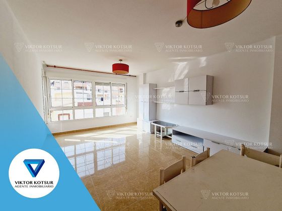 Foto 1 de Venta de piso en Roquetas Centro de 3 habitaciones con aire acondicionado y ascensor