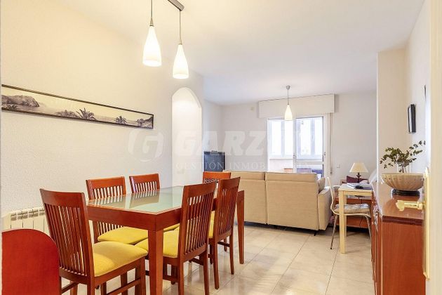 Foto 2 de Àtic en venda a Barrio Alto - San Félix - Oliveros - Altamira de 3 habitacions amb terrassa i aire acondicionat
