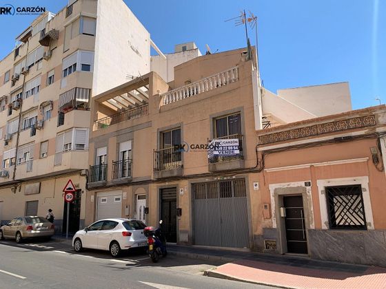 Foto 1 de Dúplex en venta en Barrio Alto - San Félix - Oliveros - Altamira de 4 habitaciones con terraza y balcón