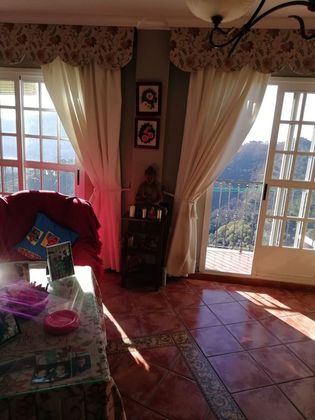 Foto 2 de Dúplex en venda a Algatocín de 4 habitacions amb terrassa