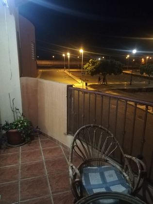 Foto 1 de Pis en venda a Carretera Mojonera – Cortijos de Marín de 3 habitacions amb terrassa i garatge