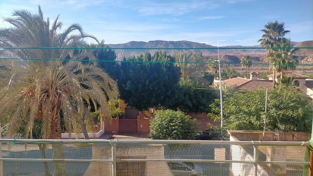 Foto 1 de Casa en venda a Rioja de 3 habitacions amb terrassa