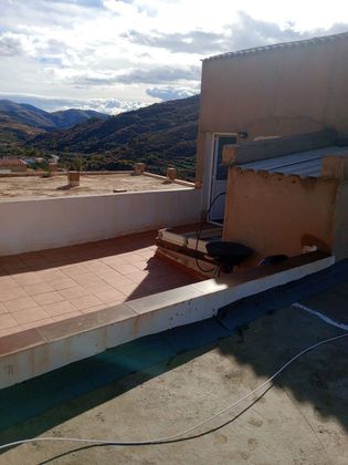 Foto 2 de Venta de chalet en Nacimiento de 3 habitaciones con terraza