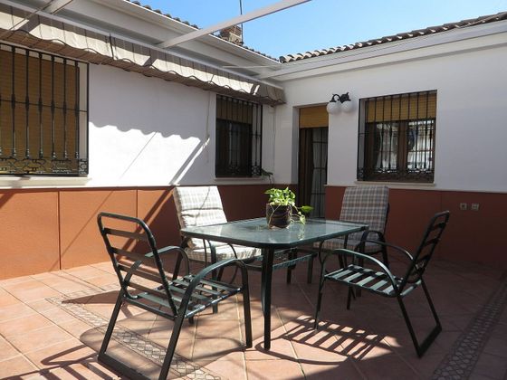 Foto 1 de Chalet en venta en Almodóvar del Río de 3 habitaciones con terraza y garaje