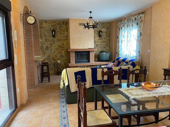 Foto 2 de Casa en venda a Villanueva del Rey de 3 habitacions amb terrassa i aire acondicionat