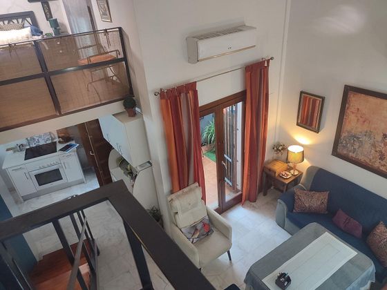 Foto 2 de Dúplex en venda a Sta. Marina - San Andrés - San Pablo - San Lorenzo de 1 habitació amb terrassa i aire acondicionat