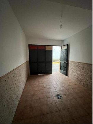 Foto 1 de Venta de casa en Guadalcázar de 3 habitaciones y 116 m²