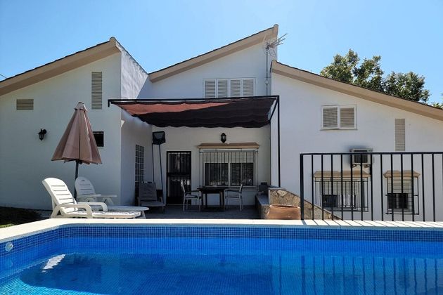 Foto 1 de Xalet en venda a El Brillante -El Naranjo - El Tablero de 6 habitacions amb piscina i garatge
