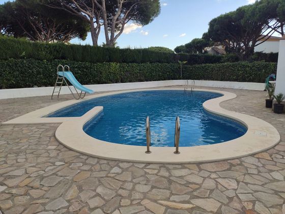 Foto 2 de Xalet en venda a Roche de 6 habitacions amb piscina i garatge
