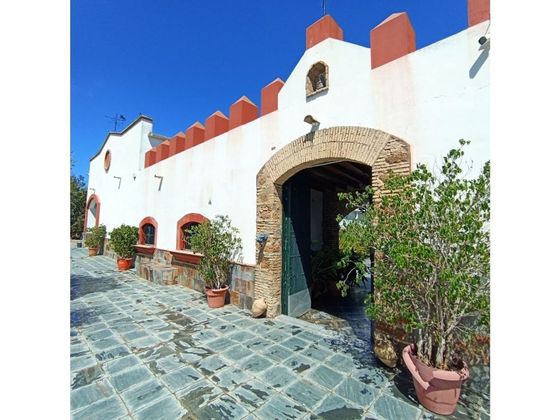 Foto 2 de Casa rural en venda a Ctra Jerez-Ctra del Puerto de 4 habitacions amb terrassa i jardí