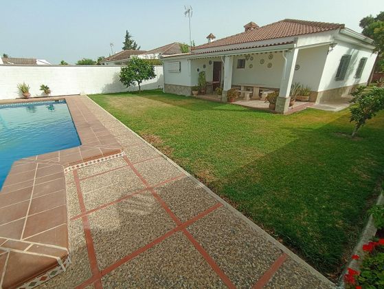 Foto 2 de Xalet en venda a Arcos de la Frontera de 3 habitacions amb piscina i jardí