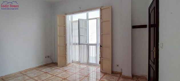Foto 2 de Pis en venda a La Caleta - La Viña de 3 habitacions amb terrassa i balcó