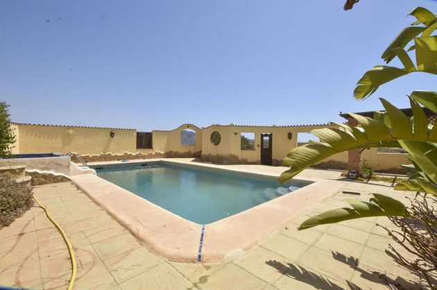 Foto 2 de Casa en venda a Palomares de 3 habitacions amb terrassa i piscina