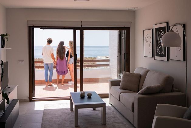 Foto 1 de Àtic en venda a San Juan de los Terreros de 3 habitacions amb terrassa i piscina