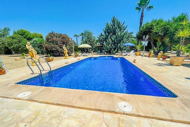 Foto 2 de Casa en venda a Puerto Lumbreras de 4 habitacions amb terrassa i piscina