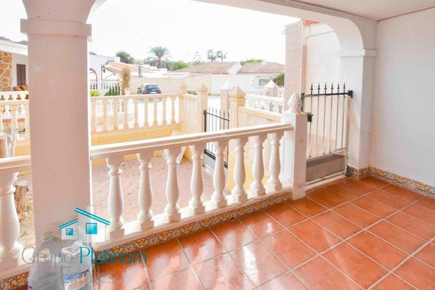 Foto 1 de Casa adossada en venda a San Juan de los Terreros de 2 habitacions amb terrassa i garatge
