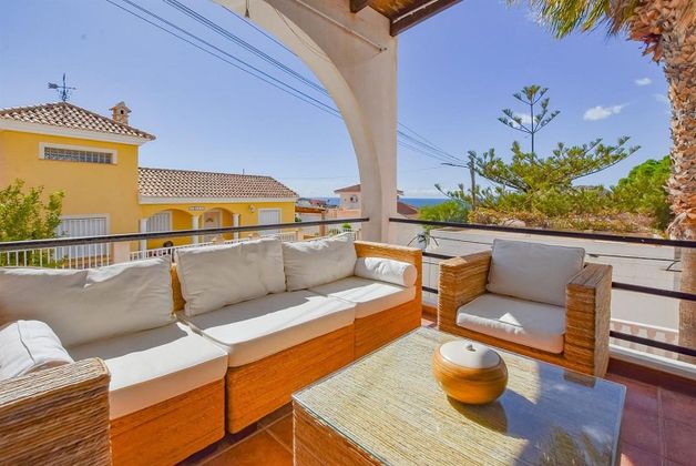 Foto 2 de Casa adossada en venda a San Juan de los Terreros de 4 habitacions amb terrassa i piscina