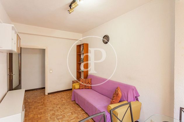 Foto 2 de Piso en venta en Chopera de 2 habitaciones con terraza y balcón
