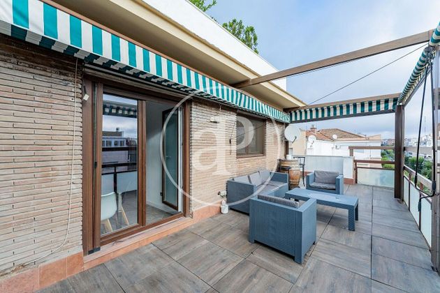 Foto 1 de Àtic en venda a Arapiles de 2 habitacions amb terrassa i aire acondicionat