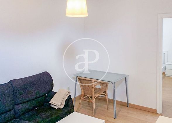 Foto 2 de Ático en alquiler en Castellana de 2 habitaciones con muebles y aire acondicionado
