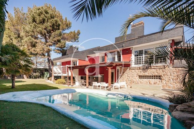 Foto 1 de Xalet en venda a La Chopera de 5 habitacions amb terrassa i piscina