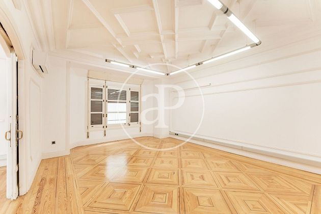 Foto 2 de Pis en venda a Almagro de 4 habitacions amb garatge i aire acondicionat