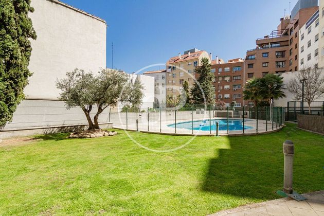 Foto 1 de Pis en venda a Nuevos Ministerios - Ríos Rosas de 3 habitacions amb piscina i garatge