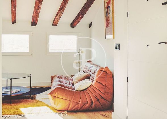 Foto 2 de Pis en venda a Universidad - Malasaña de 2 habitacions amb aire acondicionat i calefacció